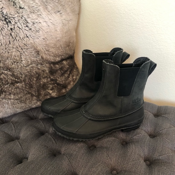 ugg duck boots dillards
